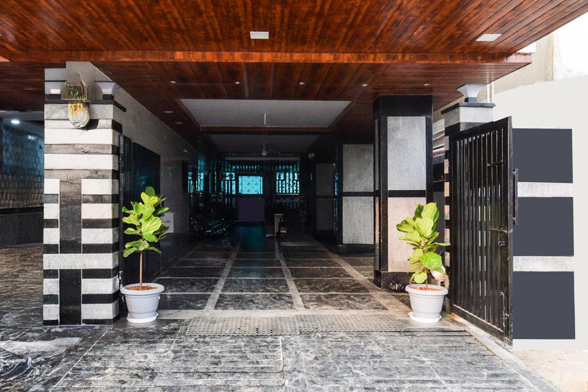 Super Collection O Gachibowli Phase - 1 Near Isb Hotel Екстериор снимка