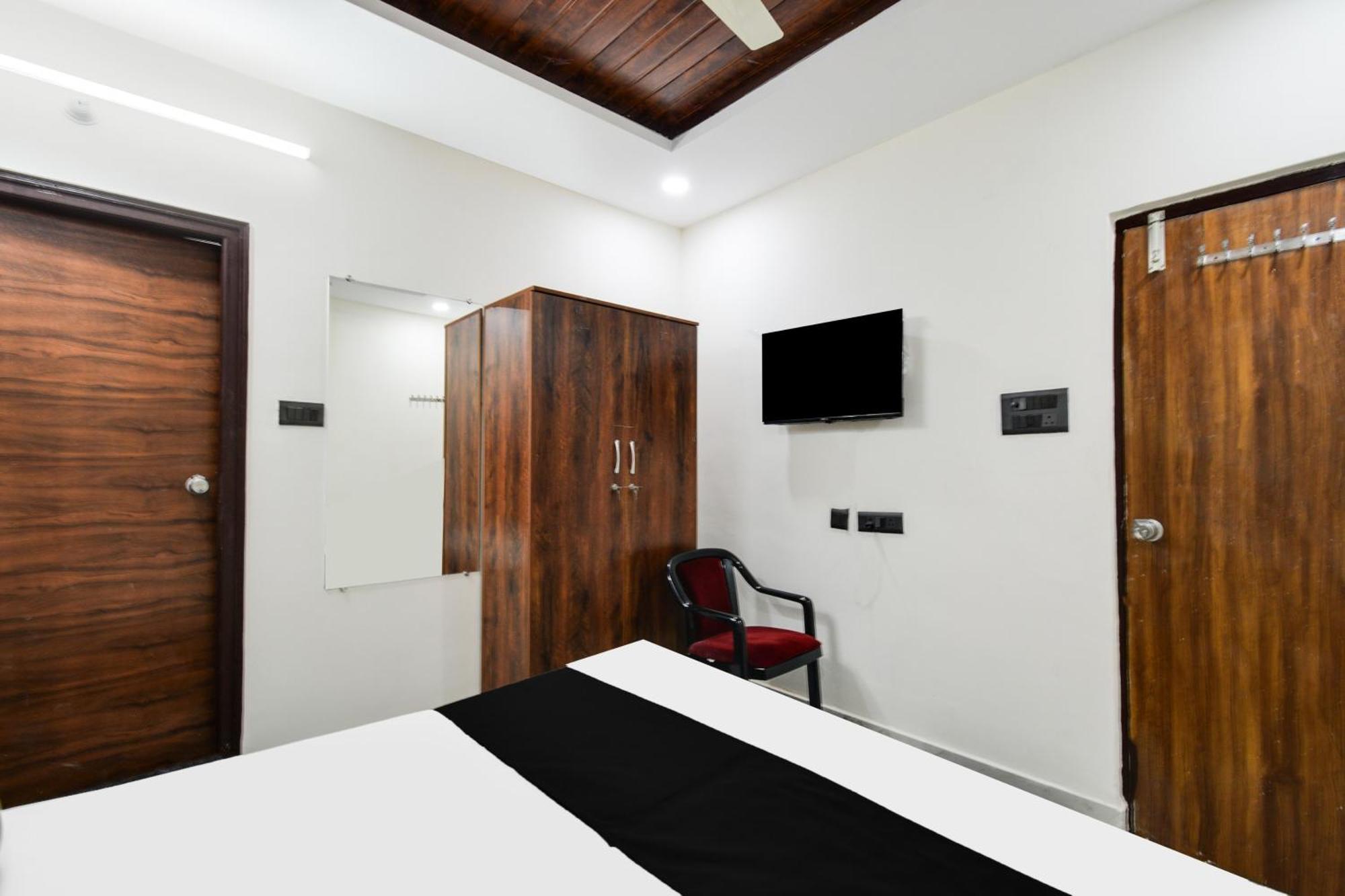 Super Collection O Gachibowli Phase - 1 Near Isb Hotel Екстериор снимка